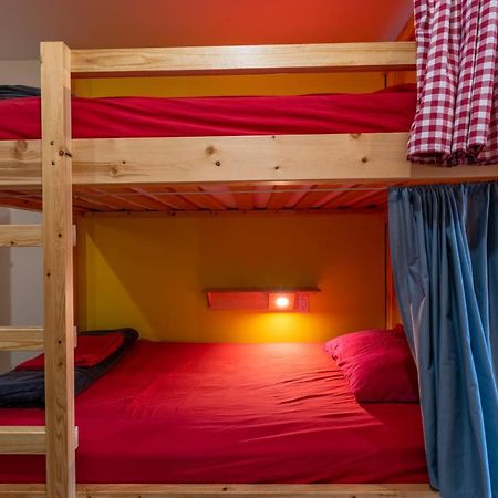 Dreamcatcher Hostel Golden Exterior photo